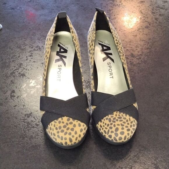 Anne Klein shoes - Picture 1 of 5